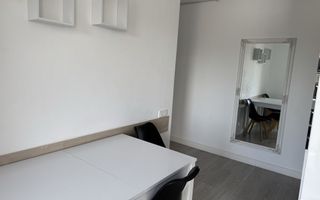 Apartament de 2 camere, decomandat, 61mp, parcare, zona Mihai Romanul - Poză 3
