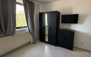 Casă spațioasă de vânzare - Braneşti - Poză 11