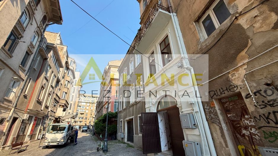 Apartament 2 camere tip duplex { Centrul Istoric -Piata Unirii } - Poză 2