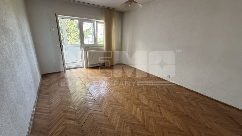 Apartament 3 camere de vânzare | Radauti – Bogdan Voda | Etaj 3 - Poză 2