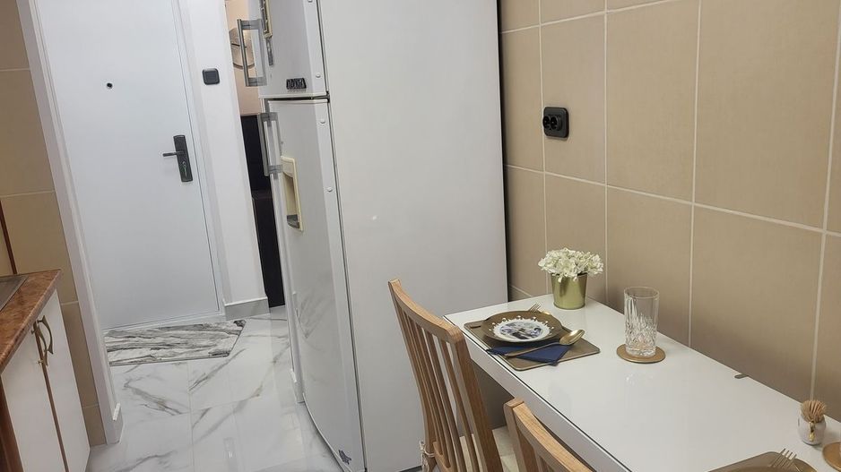 Vanzare apartament 2 camere Titan-Rotunda, 2 minute metrou Grigorescu - Poză 8