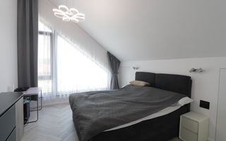 VILĂ MODERNĂ DE LUX CU PISCINĂ, FOTOVOLTAICE ȘI FOIȘOR – BREAZA - Poză 39