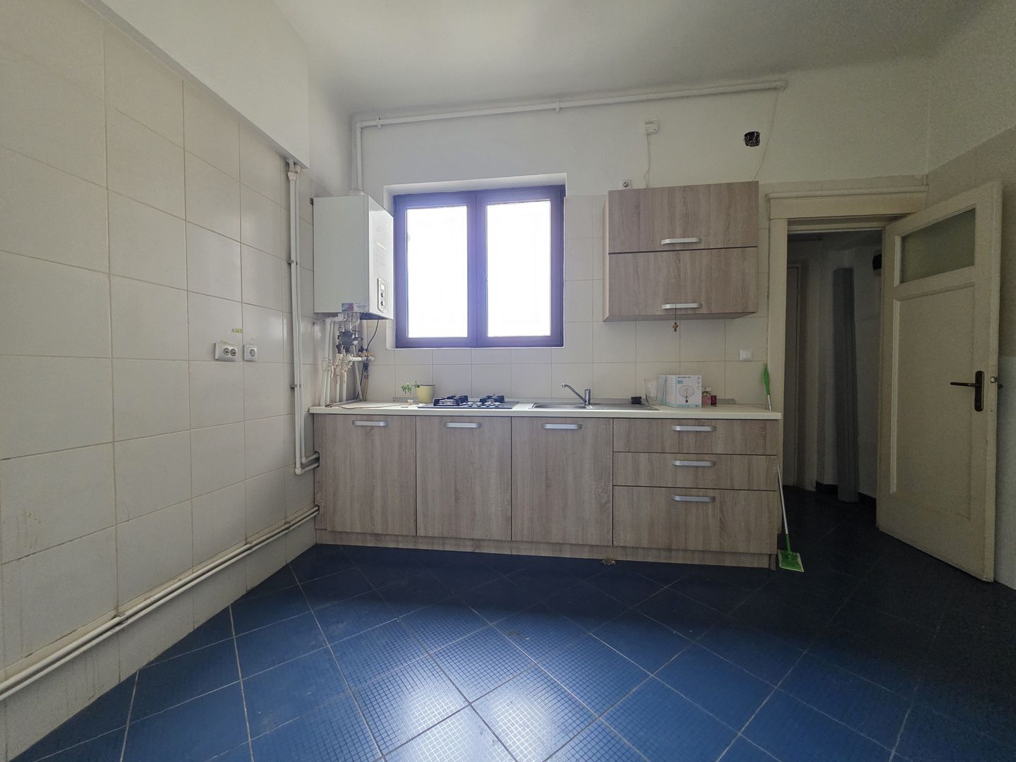 Apartament 4 camere de inchirat Armenasca Romana - Poză 21