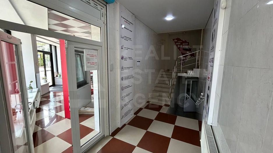 Vânzare, spațiu comercial, 370 mp, str. Mihai Viteazul, Bălți - Poză 9