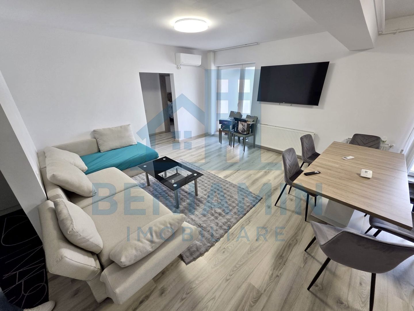 3 camere - 91.2mp - etaj 1 - parcare - bloc nou - Romanesu Residence - Poză 2