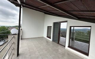 Vilă tip duplex, modernizată 2023,  teren 913 mp, zona Cartier; - Poză 8