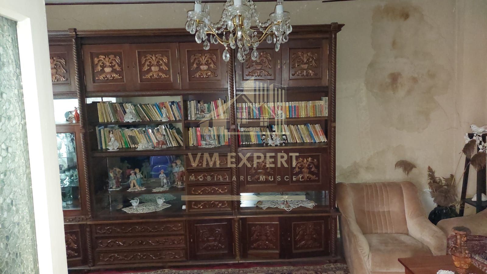 VILA 6 CAMERE, TEREN 300 MP, CAMPULUNG - Poză 7