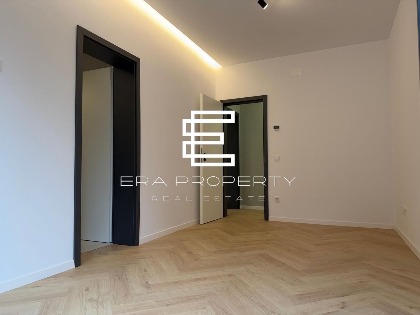 Apartament 4 camere /gradina 200 mp/finisaje premium/Cartierul Arhitectilor - Poză 3