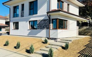 Ansamblu de 3 case la vanzare  in Chinteni! - Poză 1