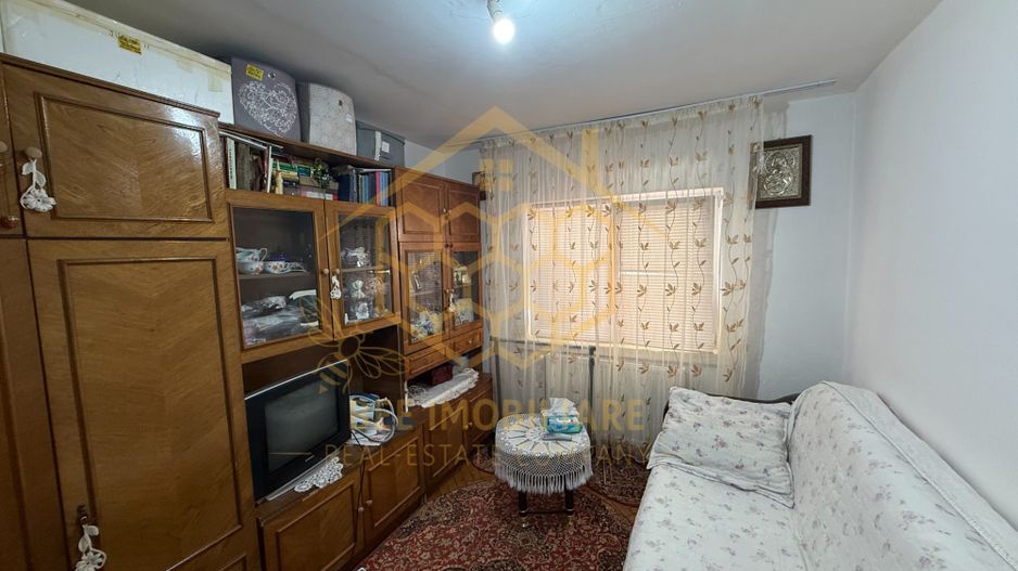Apartament 3 camere , decomandat in 1Mai - Comision 0% - Poză 8