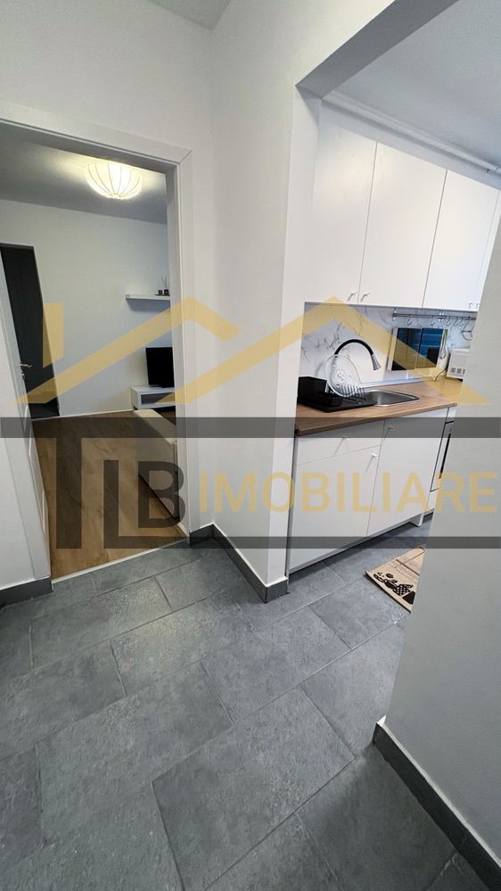 Apartament de 3 camere, 65 mp, decomandat, Zona UMFST - Poză 6