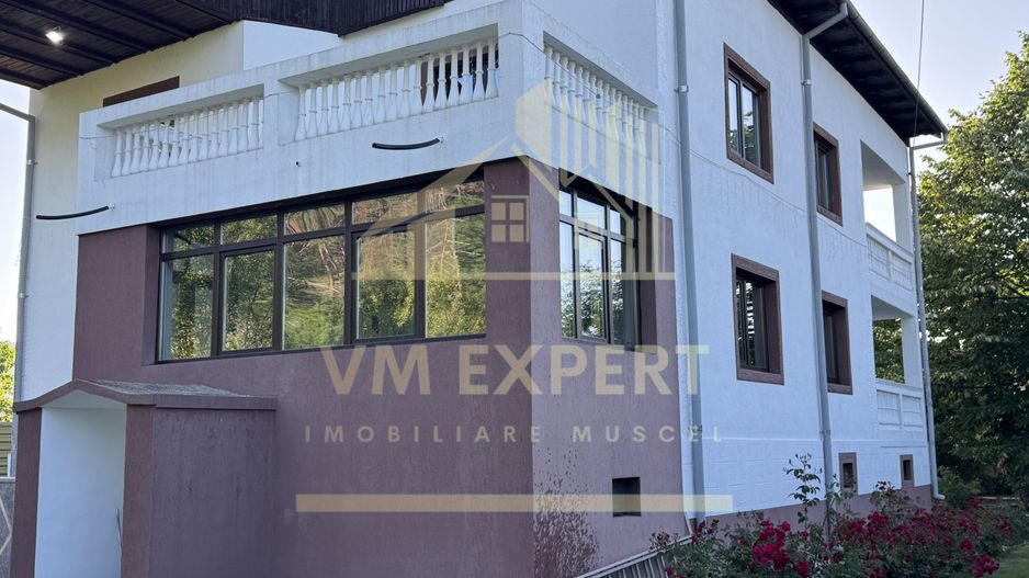 VILA S+P+E-306 MP, TEREN 2078 MP, CAMPULUNG - Poză 60