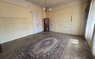 Apart cladire istorica Sinaia etaj 1 cu centrala - Poză 14