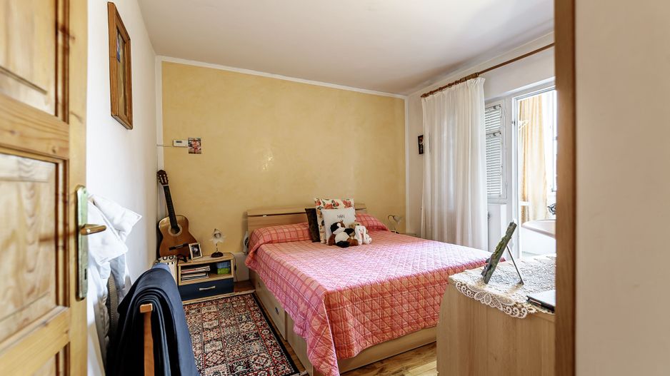 Vandut Apartament cu 3 camere decomandat in Alfa Comision 0 - Poză 6