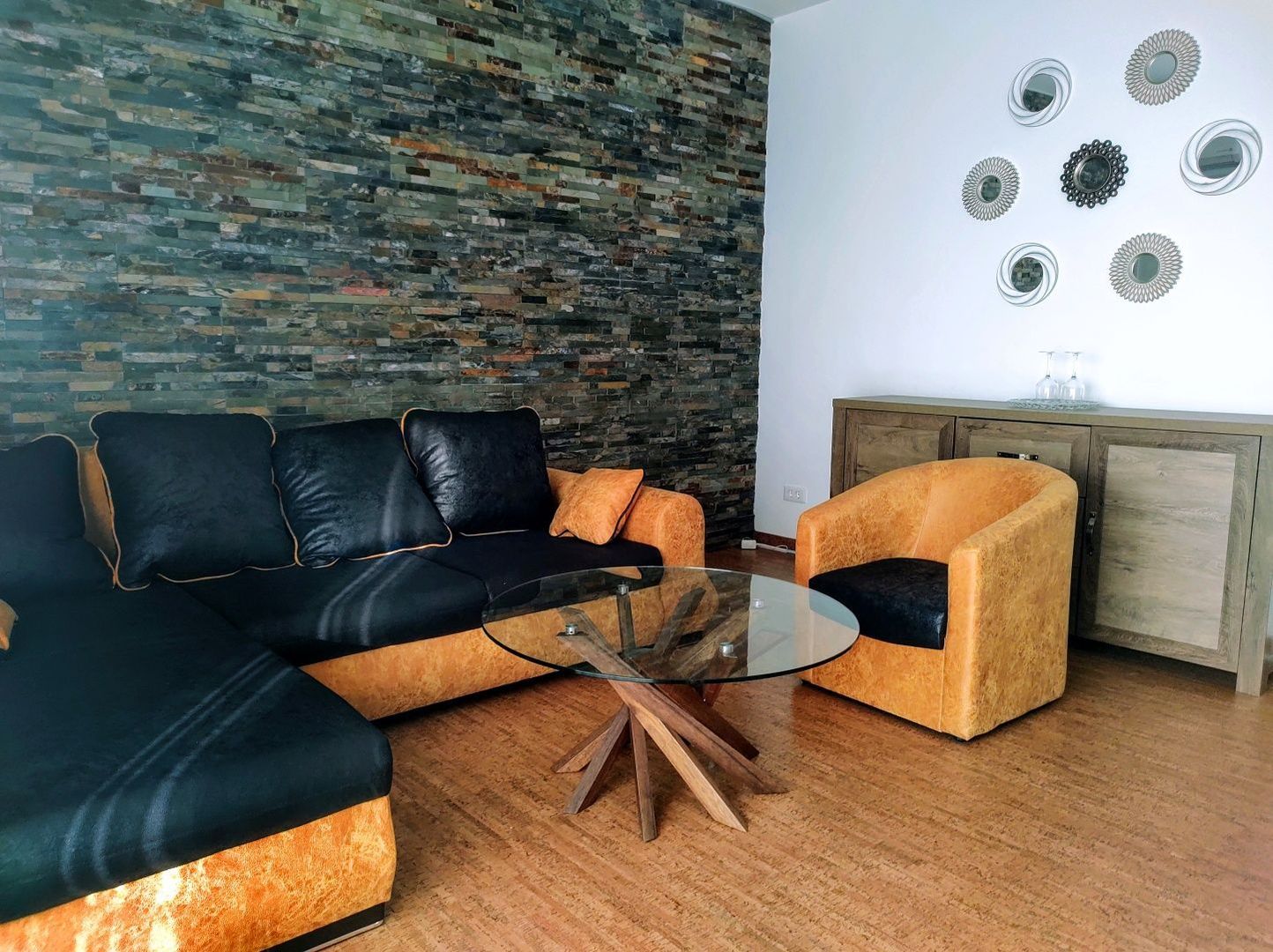APARTAMENT SUPERB, 2 CAMERE, COTROCENI - Poză 2
