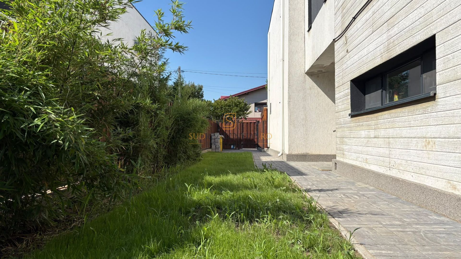 Duplex modern cu 4 camere, curte amenajata, com.Berceni - Poză 3