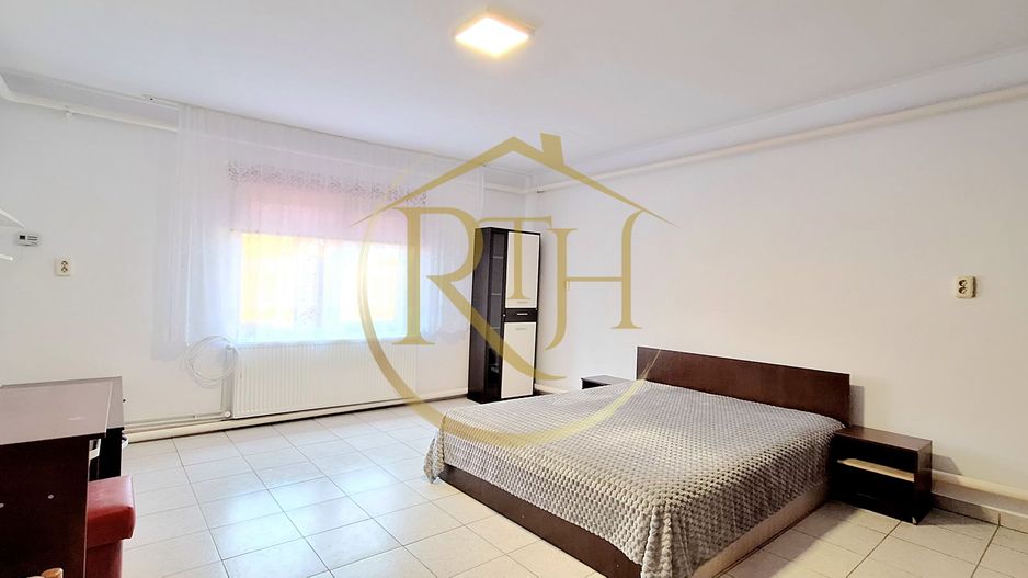 Oferim spre inchiriere casa spatioasa cu 2 camere, Zona Soarelui,cartier privat - Poză 3