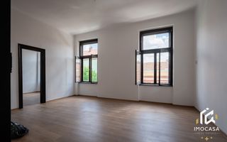 De vanzare Cladire bloc Istoric Central Arad D+P+E+M curte proprie - Poză 18