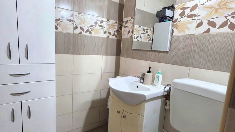 3 camere spatios, luminos 2 bai Transilvaniei - Poză 6