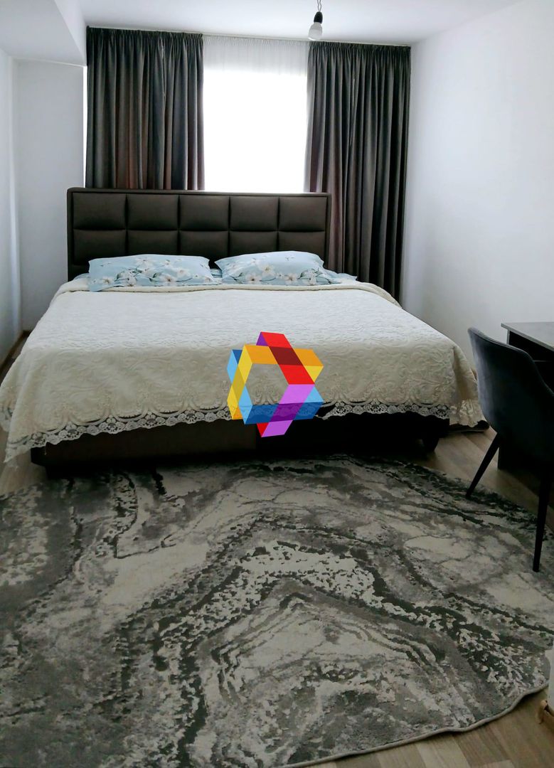 Apartament cu trei camere, zona Tractorul - Coresi, 70 mp - Poză 9