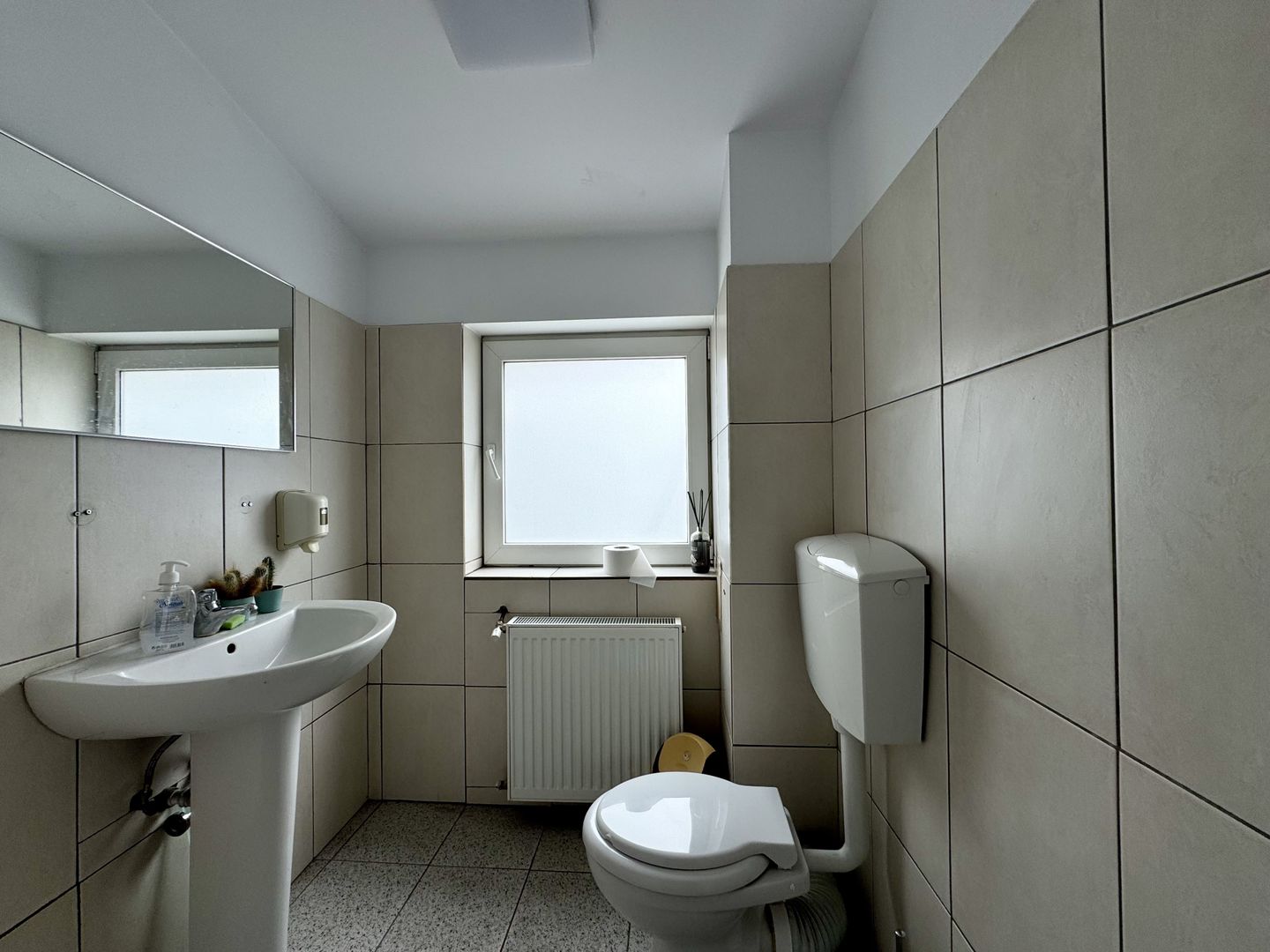 Depozit-Hala-Productie 744mp+366 Birouri-Acces tir - Poză 13