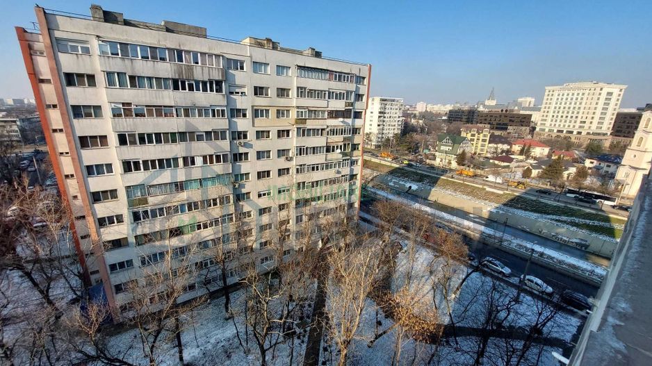 Vand apartament cu 2 camere, SD, in Podu Ros langa rond - Poză 7