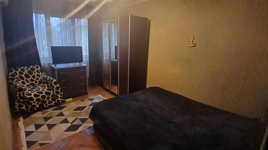 Apartament 3 camere – Semidecomandat | Etaj 2/4 | Zona Gorjului - Poză 1