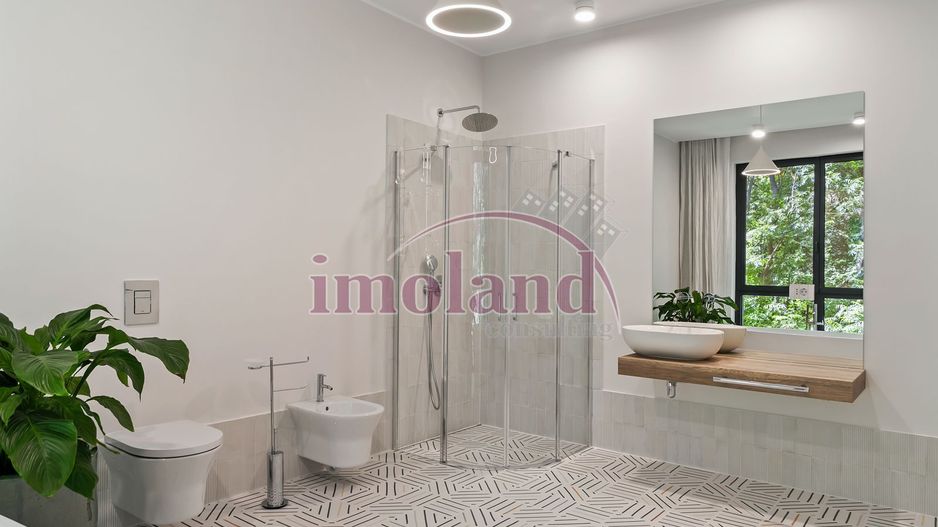 Vanzare - vila ultramoderna - vedere Padurea Baneasa - Iancu Nicolae - Poză 17