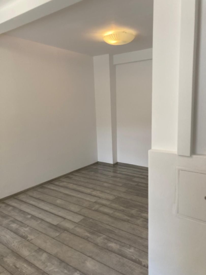 GARSONIERA ZONA AVIATORILOR  TELEVIZIUNE - Poză 13