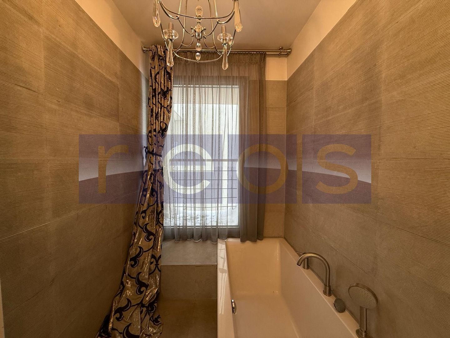 VANZARE PENTHOUSE DEOSEBIT 181MP | TERASA 280MP | MOBILAT - UTILAT LUX - Poză 21