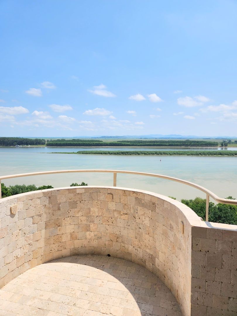 Apartament Premium - Vedere Frontală Dunăre -  Faleza Galati - Poză 2
