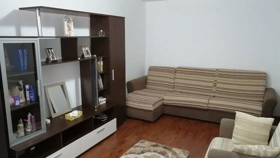 Apartament spatios metrou Crangasi - Poză 2