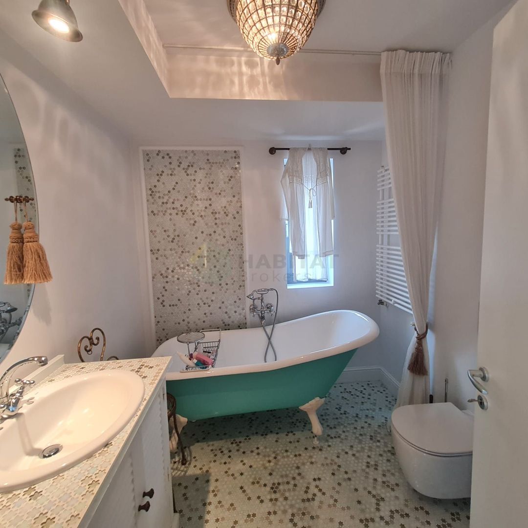 Vilă elegantă, complet mobilată, cu grădină  – Paris Residence, Tunari - Poză 17