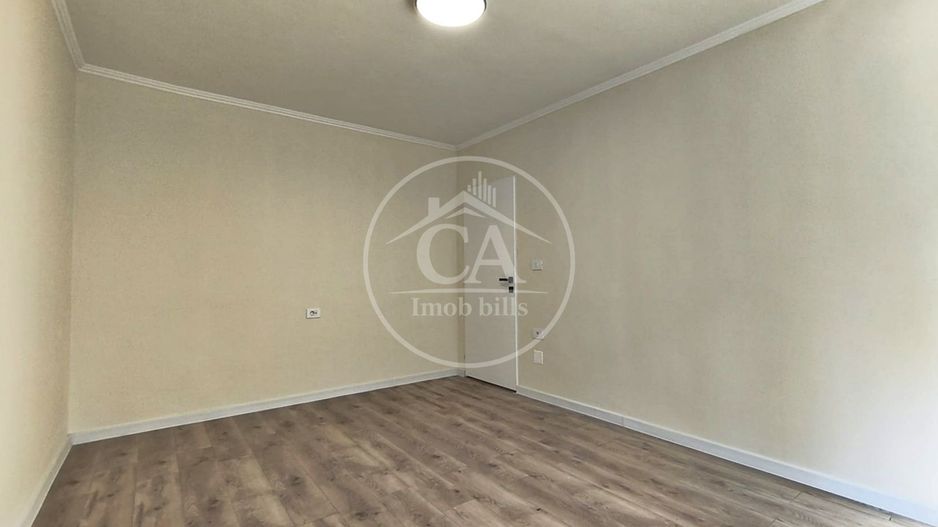 Apartament de vânzare cu 2 camere în zona Rogerius, Oradea - Poză 6