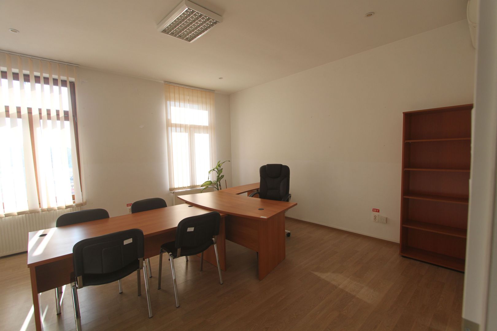 Birouri pe Take Ionescu - 2000 euro+TVA - Poză 8