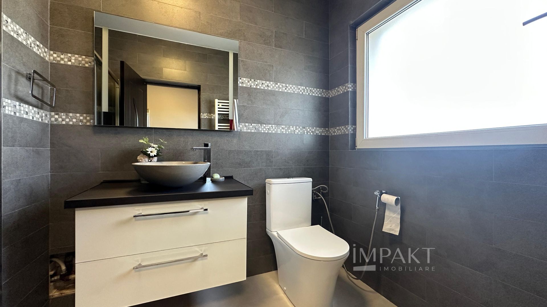 Vila cu sala de fitness, sauna, jacuzzi, zona de top - Andrei Muresanu - Poză 13