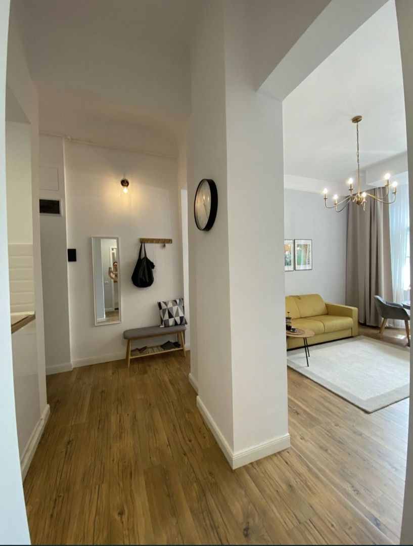 Proprietar vand ap2 camere in centrul Constantei/Parcul Primariei - Poză 2