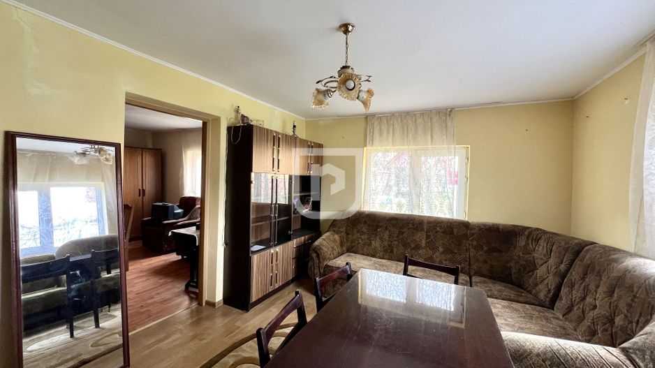 Casă cu teren 400 mp în oraș Gura Humorului - Poză 8