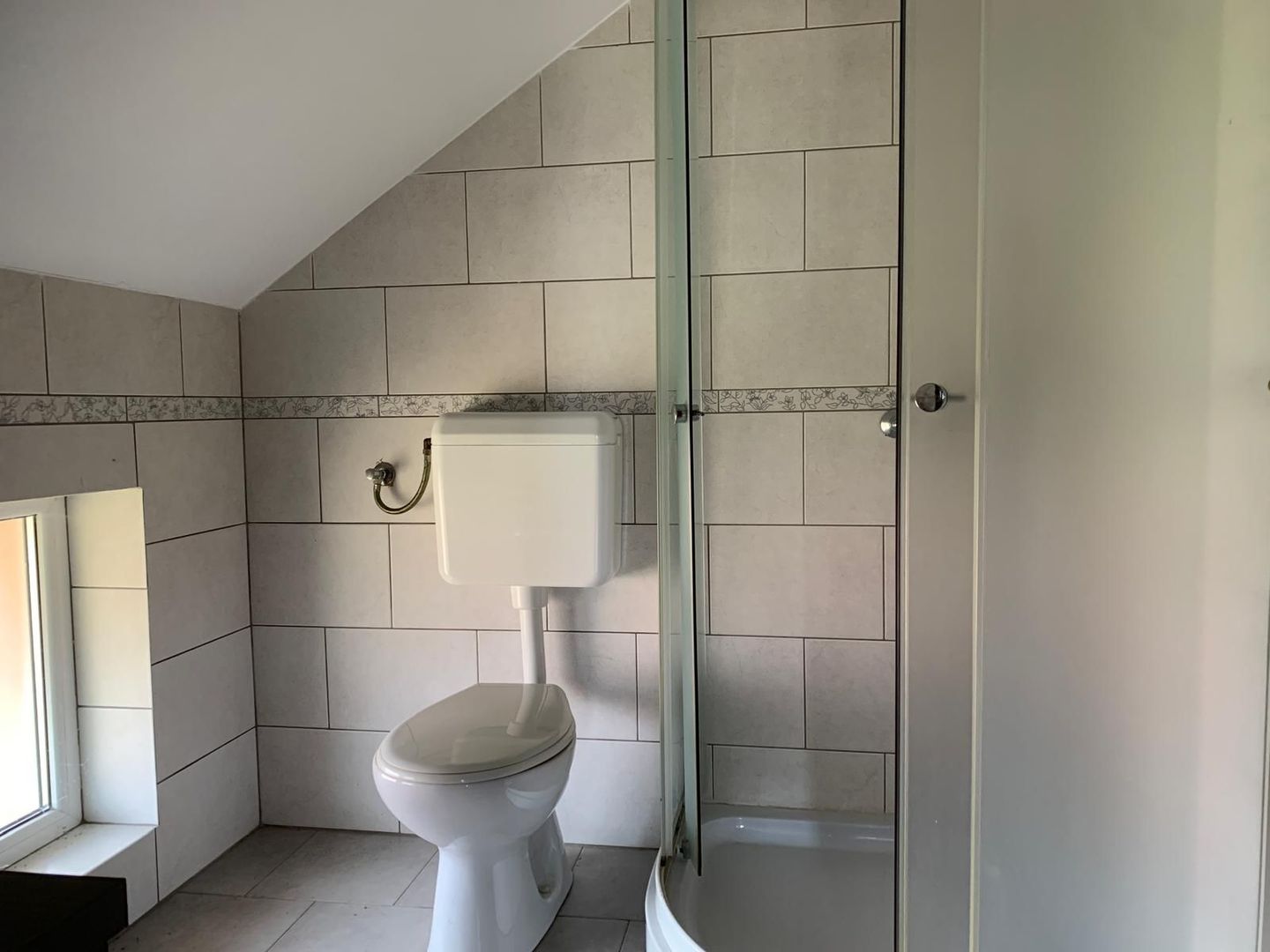 Duplex premium în vatra veche a localității Moșnița Veche - Poză 22