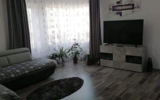 Chirie 2 camere, decomandat, etaj 1, loc de parcare inclus- Unirii - Poză 1