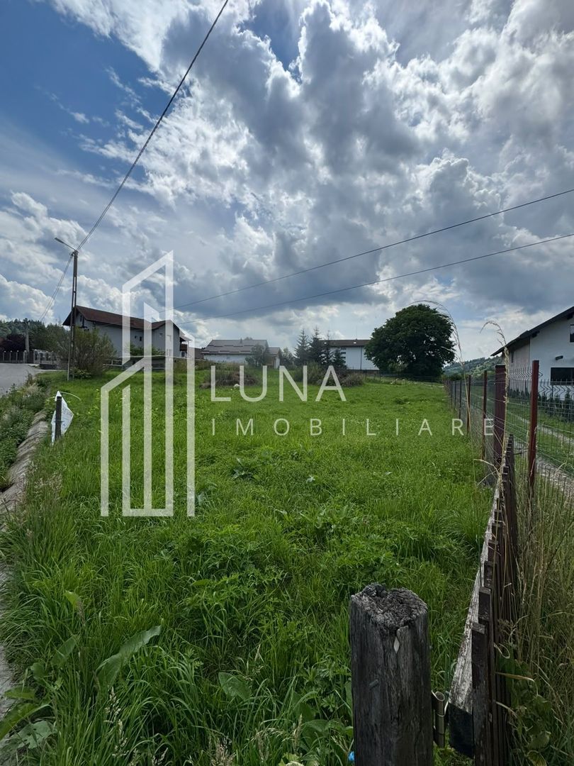 Teren intravilan 1.000 mp | Moieciu de Jos - Poză 2