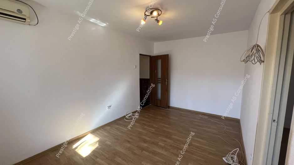 Apartament 2 Camere | Etaj 4/4 | Intrarea Umbroasa Dacia - Poză 1