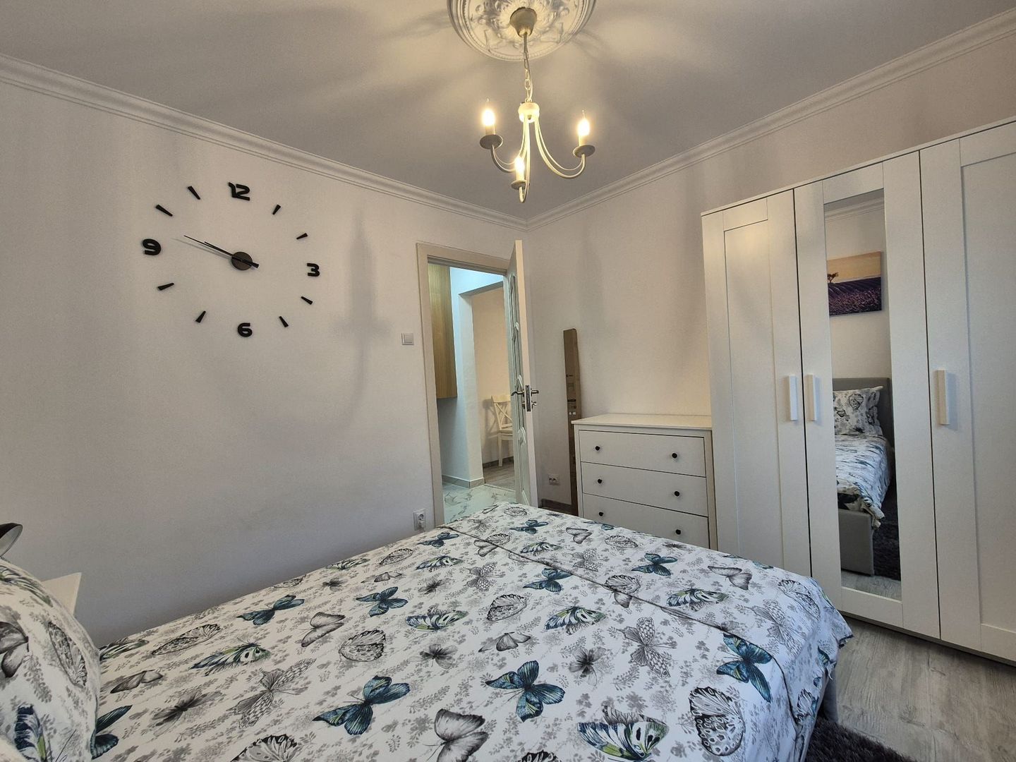 Apartament cu 2 camere - str. Luica - Poză 5