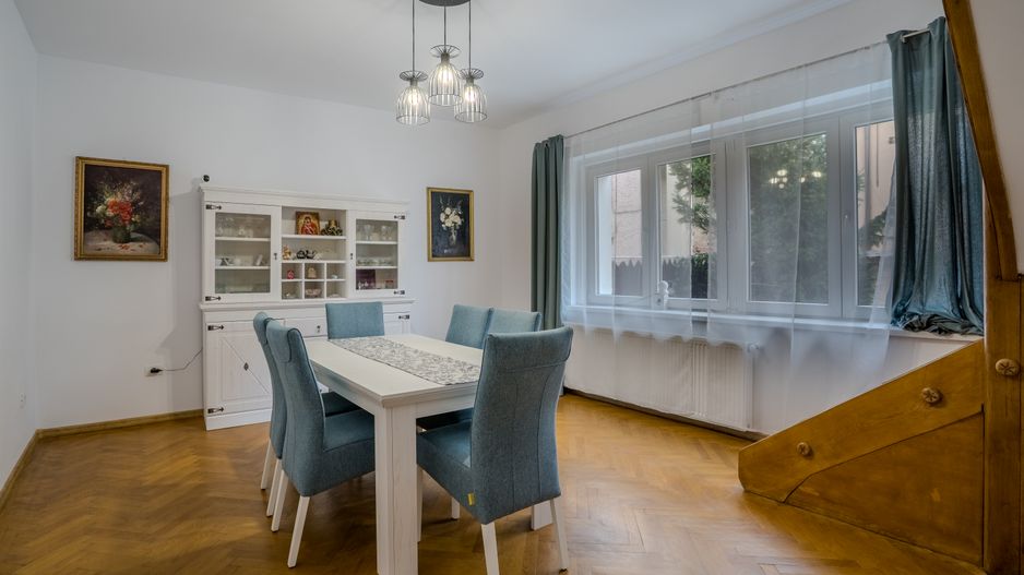 Casa individuala renovata integral | Brasovul Vechi - Dealul Cetatii - Poză 8
