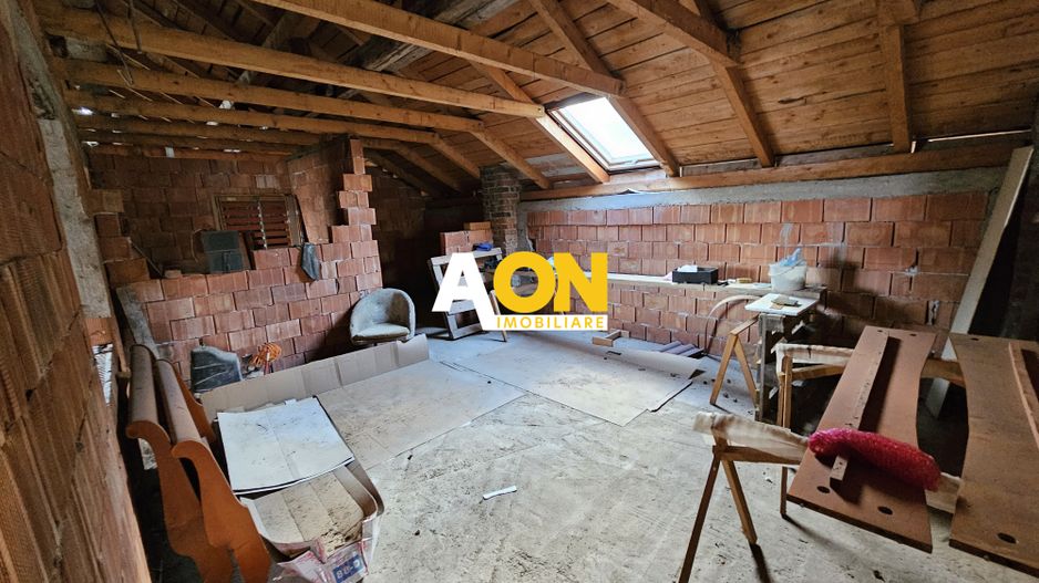 Casa 4 camere, 300 mp utili, 562 mp teren, zona Centru - Poză 14