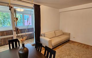 Apartament de 2 camere, decomandat, 73mp, parcare, zona Trifoiului - Poză 3