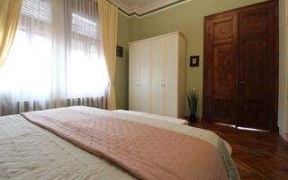 Piata Libertatii, 3 camere, centrala proprie. - Poză 4