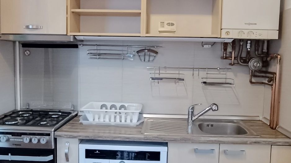 Apartament cu suprafata de 110mp-zona colinei - Poză 2