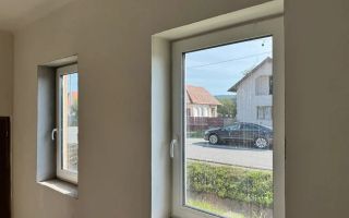 Casa de Vanzare  GORNESTI- Renovata 2025 semifinisata. - Poză 4