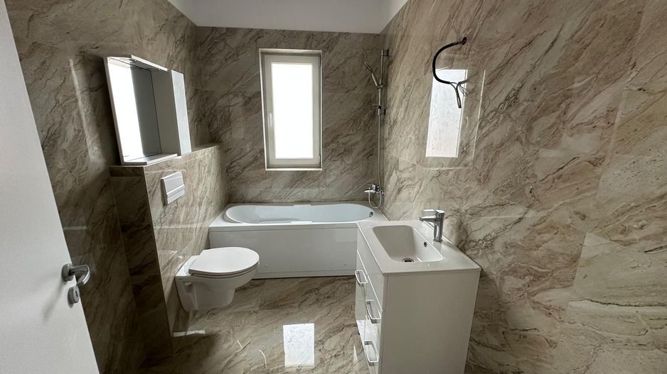 DUPLEX SPATIOS - Poză 14